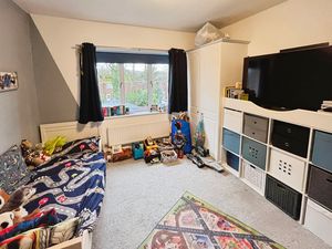 Bedroom - click for photo gallery